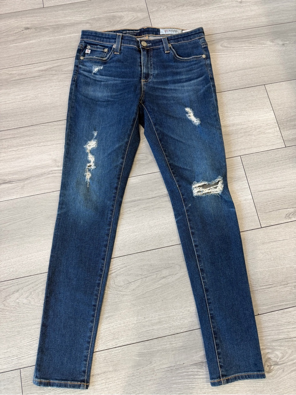 Ag Adriano Goldschmied Women's Skinny Jeans - Dark Blue with Distressed Detail